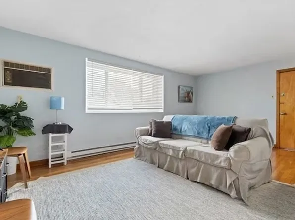 880 Broadway, Chelsea, MA