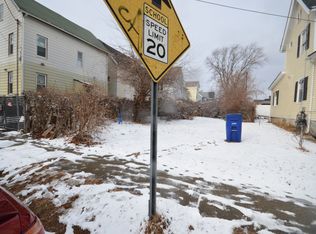 1060 Railroad Ave, Bridgeport, CT 06605