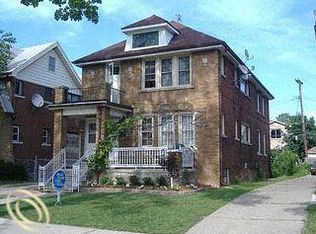 7242 Kingsley St, Dearborn, MI 48126