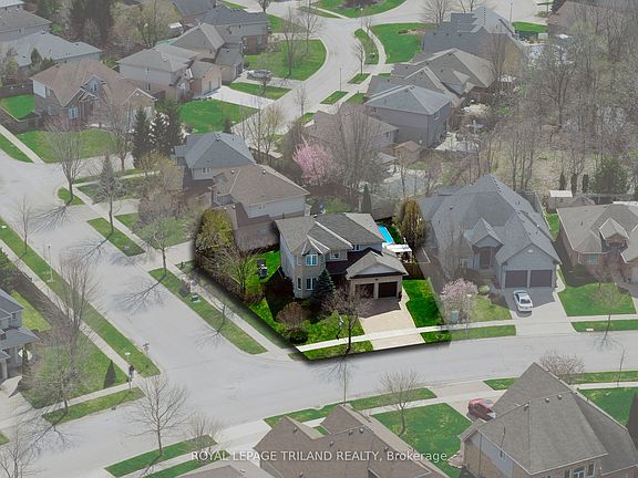2nd image of 151 Knights Bridge Rd