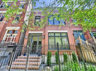 1125 N Winchester Ave, Chicago, IL 60622