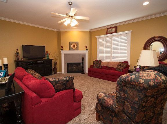 3rd image of 5800 Grassland Blvd