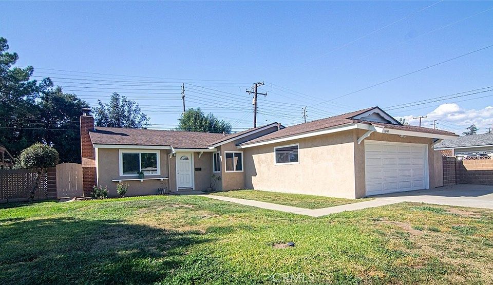 1st image of 3046 Butterfield Ave