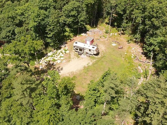 5th image of 72 Quarry Rd