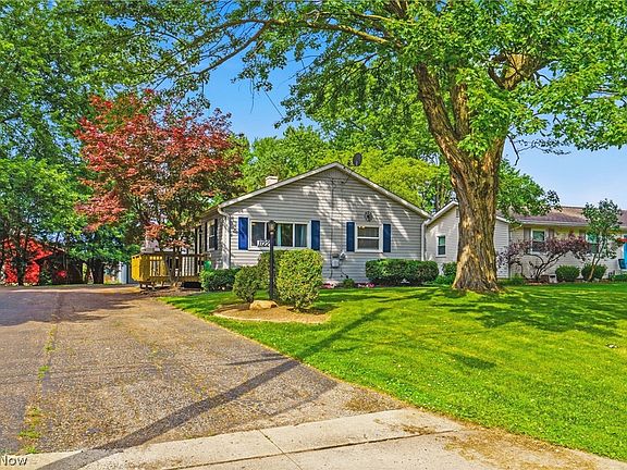 2nd image of 1122 Bel Air Dr NW