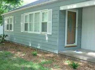 7320 Marty St, Overland Park, KS 66204