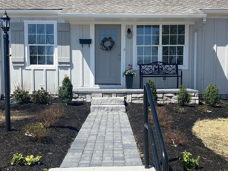 657 London Ave — Photo 21