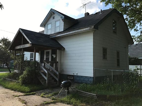 3rd image of 2144 Greenfield Ave SW