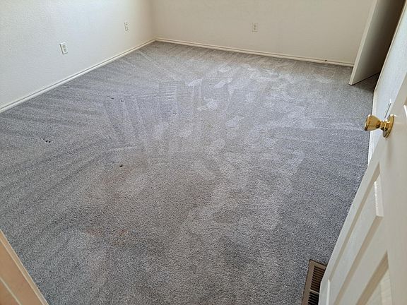 4th image of 4102 Pilgram Dr APT B