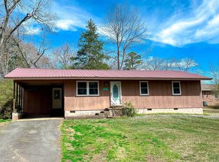 464 3rd St, Clinton, AR 72031