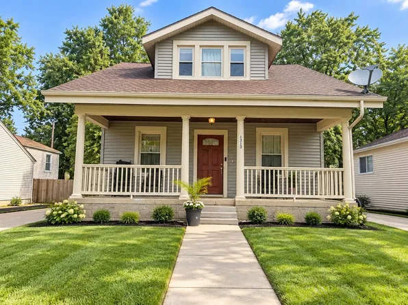 1313 Bissell St, South Bend, IN 46617