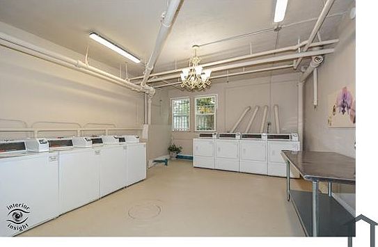 4th image of 5326 N Winthrop Ave #203