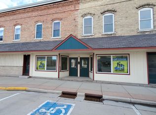 504 4th St, Algoma, WI 54201