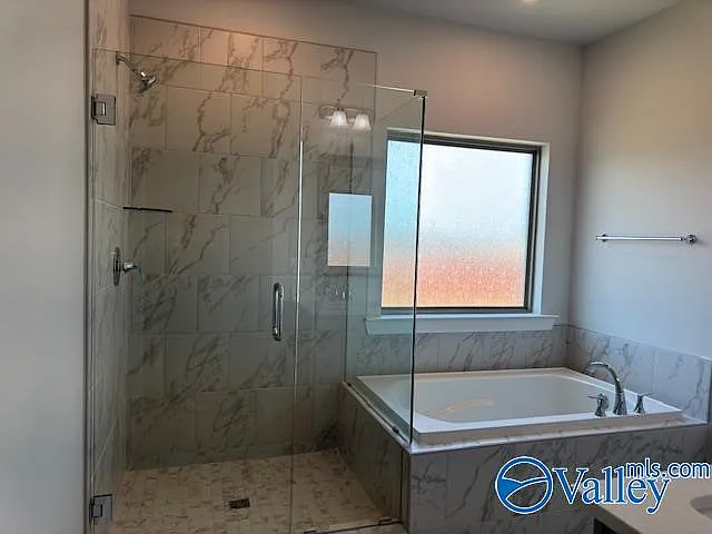 125 Clift Farm Dr — Photo 6