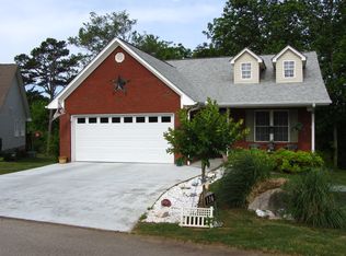 136 Legacy Cir, Demorest, GA 30535