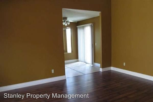 2nd image of 7437 Golf Club Ct