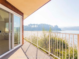 120 Seminary Dr APT 1B, Mill Valley, CA 94941