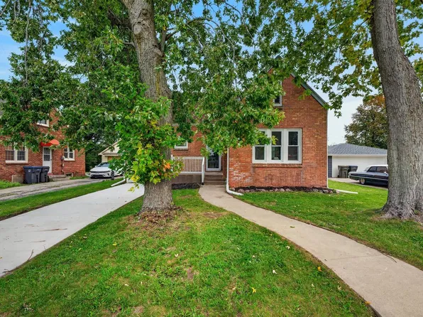 1409 Meadowbrook BOULEVARD, Racine, WI 53405
