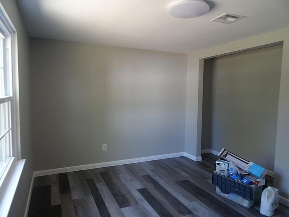 Front downstairs bedroom