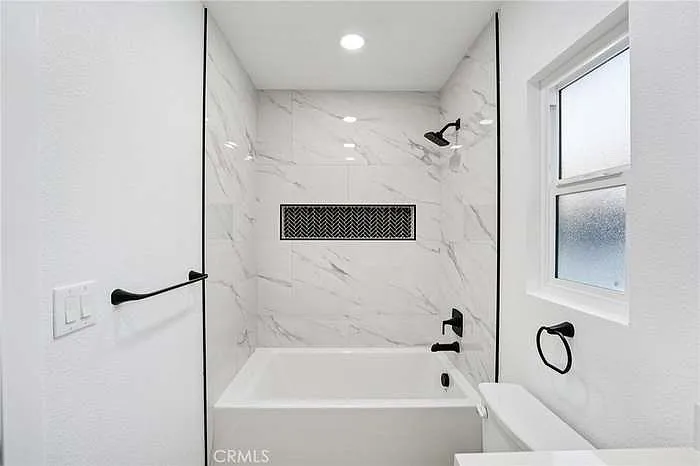 1634 Turrill Ave — Photo 8