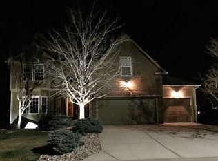 14155 Belrive Cir, Basehor, KS 66007