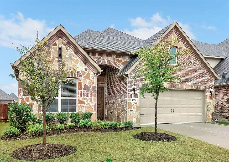 1st image of 1521 Cypress Garden Ln