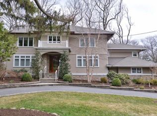 15 N Crane Rd, Mountain Lakes, NJ 07046