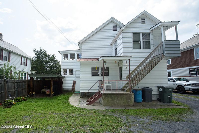 4th image of 9 Knight Street
