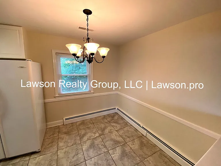 1706 Glendon Rd — Photo 10