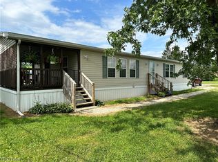 524 1st St, Cumberland, OH 43732