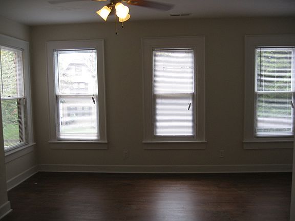 4th image of 303 Dinwiddie St APT 4