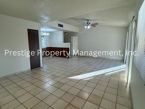 4th image of 7105 N Northlight Dr