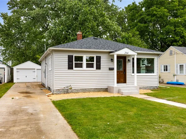 204 W Eiche Ave, Effingham, IL 62401