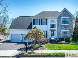6 Aster Way, Dayton, NJ