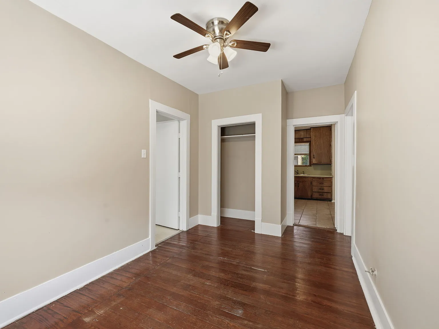 3 bed, 1384 sqft, $1,550 — Photo 4
