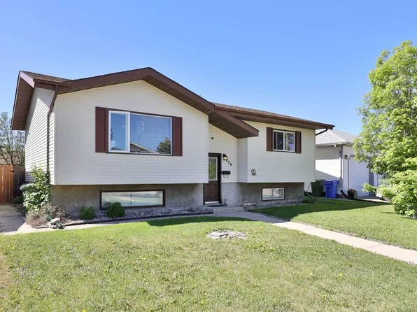 229 N Parkview Dr, Wetaskiwin, AB T9A 3J9
