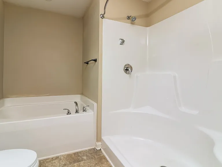 100 Comet Ct — Photo 14