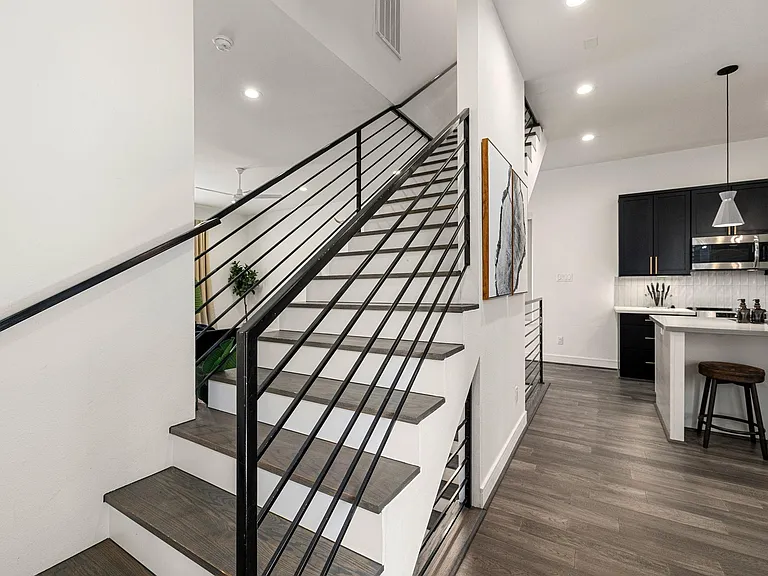 5830 Winsome Ln — Photo 17