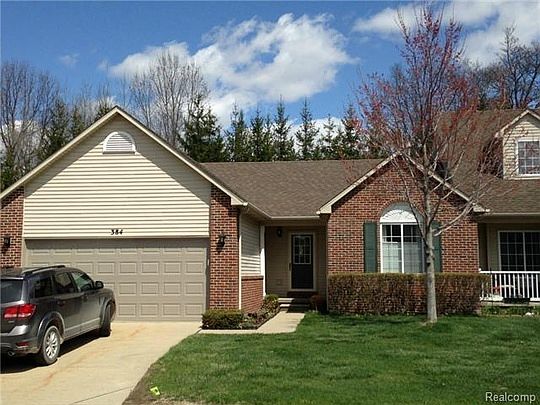 1st image of 384 Woodfield Square Ln