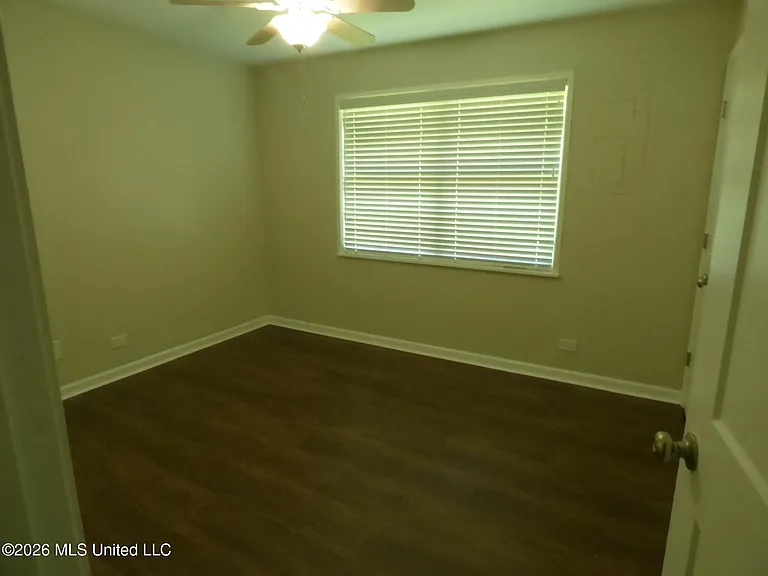 2083 Martin Rd — Photo 5
