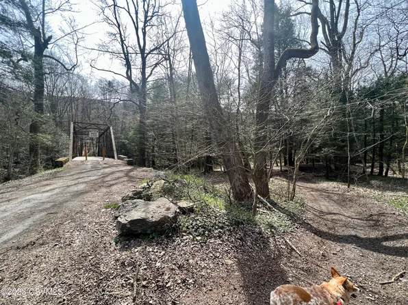 3676 Lower Rd, Shamokin, PA 17872