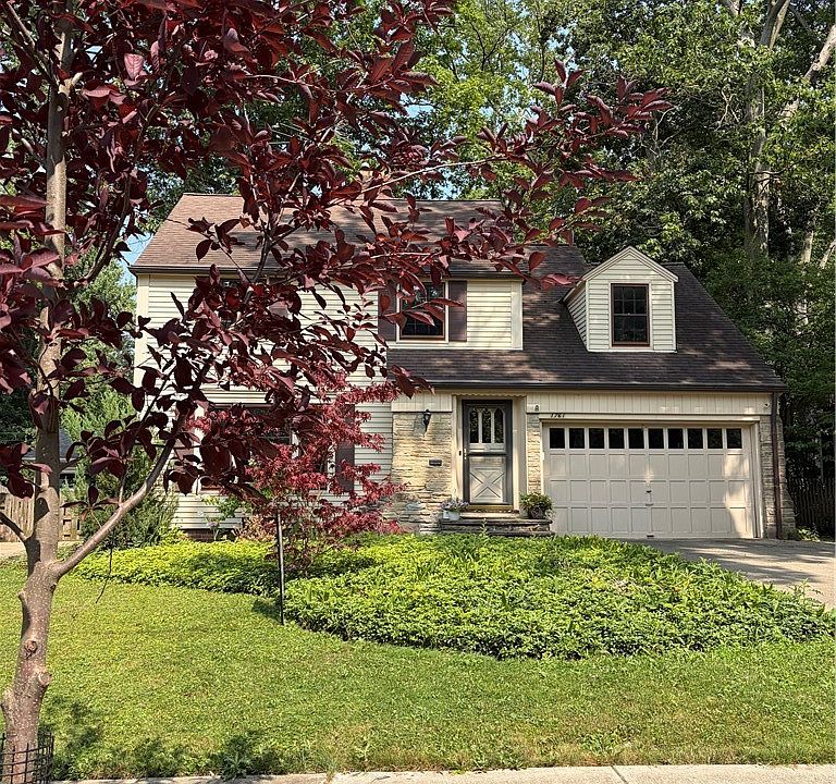 1st image of 1761 Oakmount Rd