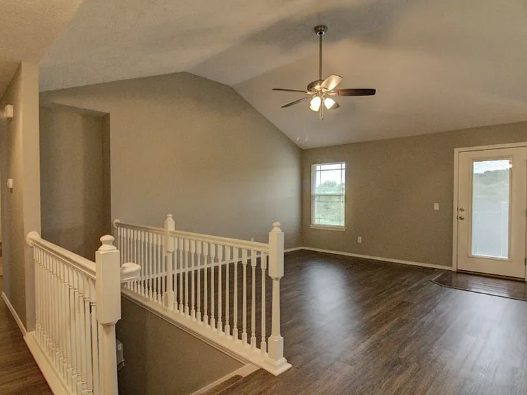 2460 W Spring Water St — Photo 9