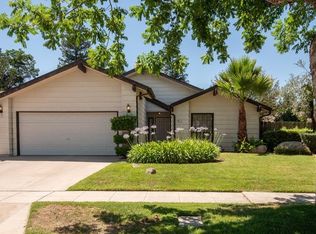 8215 N College Ave, Fresno, CA 93711