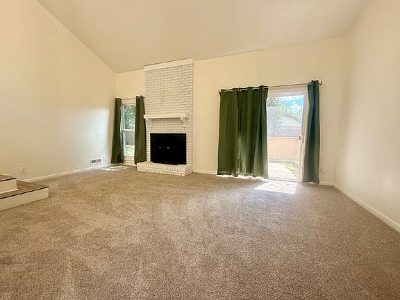 5th image of 1009 Louisburg Pl