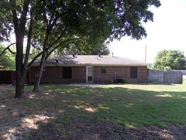 2nd image of 5503 Alexander St