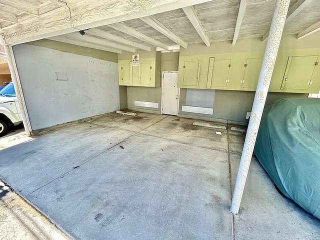 4451 1/2 Kansas St — Photo 17