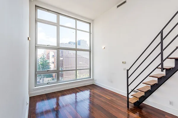 Rented by Nooklyn NYC LLC | media 17