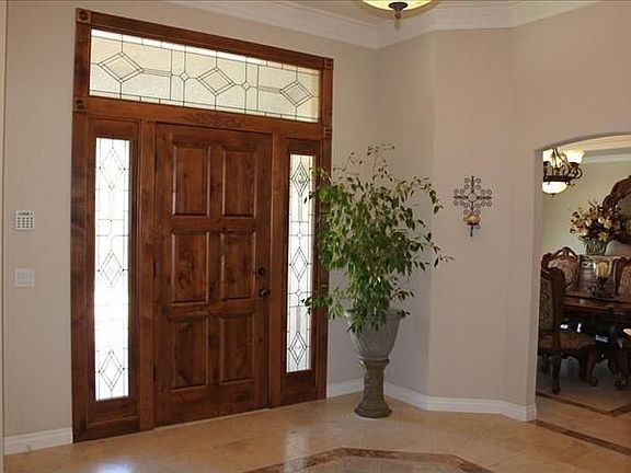4th image of 314 Camarillo Dr