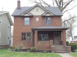 806 E 236th St, Euclid, OH